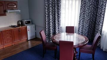 Фотографии Апарт-отели Chernivtsi Apartments г. Черновцы (Украина) №5 Фото Апарт-отели Chernivtsi Apartments г. Черновцы 5