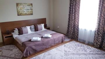 Фото номера Апартаменты (для 3 взрослых) Апарт-отели Chernivtsi Apartments г. Черновцы 7