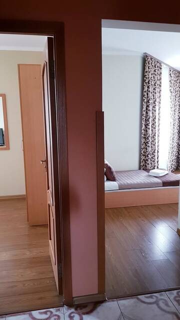 Фото номера Апартаменты «Комфорт» (для 3 взрослых) Апарт-отели Chernivtsi Apartments г. Черновцы 6