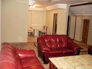Фото номера Апартаменты с 2 спальнями (для 4 взрослых) Апарт-отели Chernivtsi Apartments г. Черновцы 2