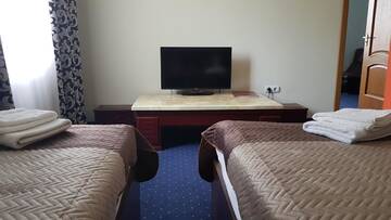 Фото номера Апартаменты (для 4 взрослых) Апарт-отели Chernivtsi Apartments г. Черновцы 5