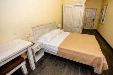 Фото номера Стандартный двухместный номер с 1 кроватью Отель Gold Georg Palace Hotel г. Черновцы 8