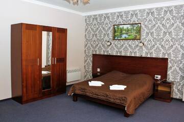 Фото номера Люкс Отель City Club European г. Черновцы 5