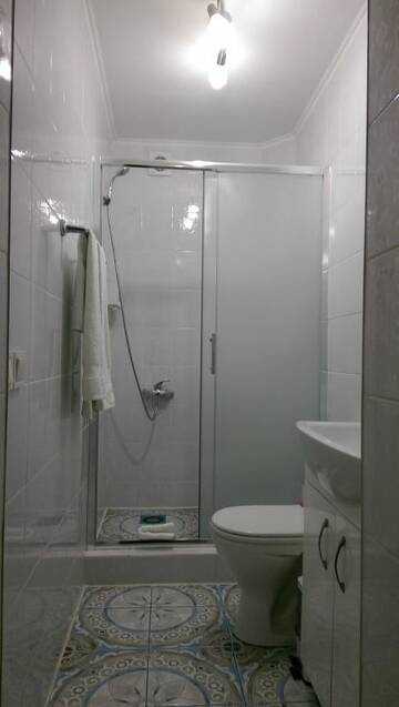 Фото номера Бюджетный двухместный номер с 1 кроватью Мини-отель Apartments like hotel г. Черновцы 2