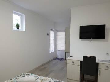 Фото номера Двухместный номер с 1 кроватью Мини-отель Apartments like hotel г. Черновцы 2