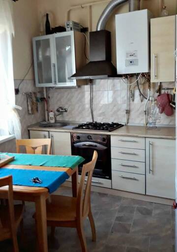 Фото номера Апартаменты с 2 спальнями Апартаменты Apartment in the historical city center г. Черновцы 10