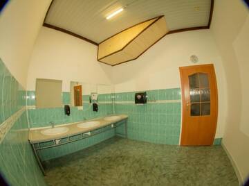Фото номера Четырехместный номер эконом-класса Хостелы Гранд Хостел г. Черновцы 6